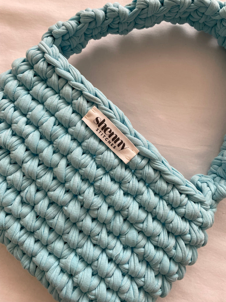 gigi - Baby Blue