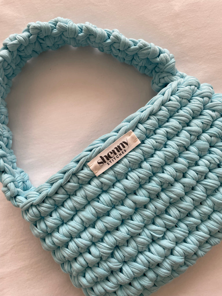 gigi - Baby Blue