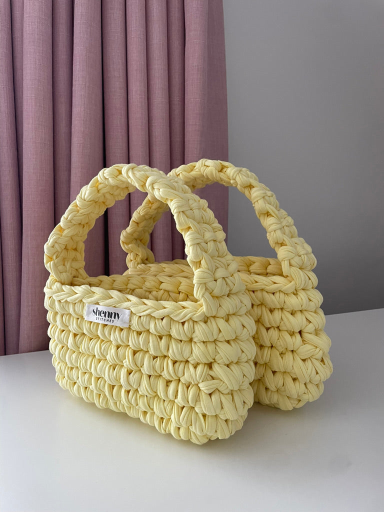 gigi - butter yellow