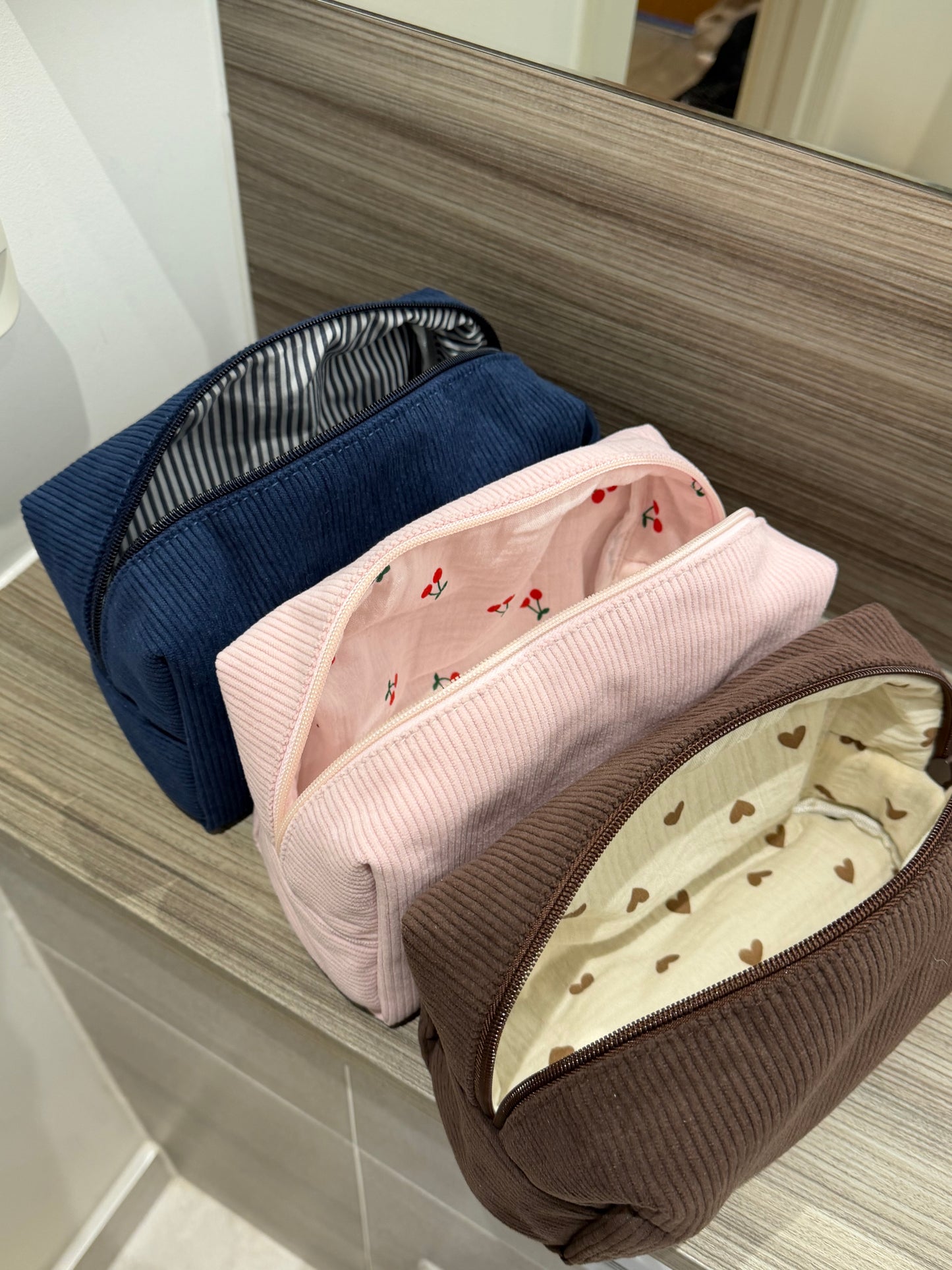 beauty bag - cherry cute