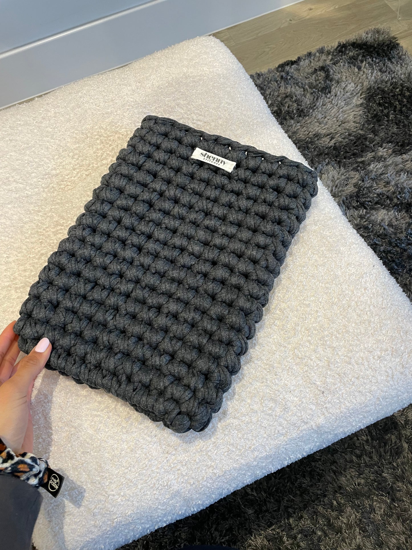 laptop case - charcoal grey